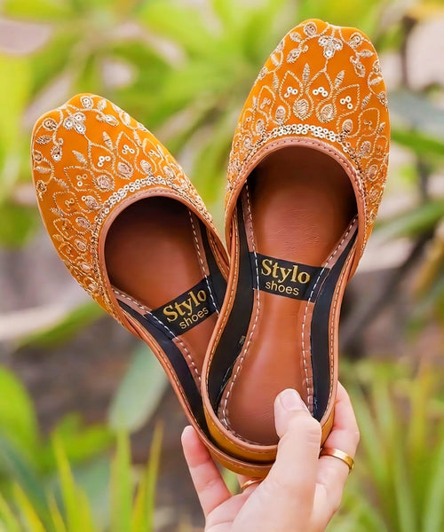 Ladies Fancy Khussa – Soft Formi Sole Leather Eid Collection 2026