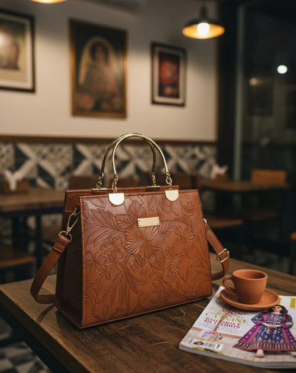 "Side profile and strap details of Wonder Mart designer floral shoulder bag for women"
