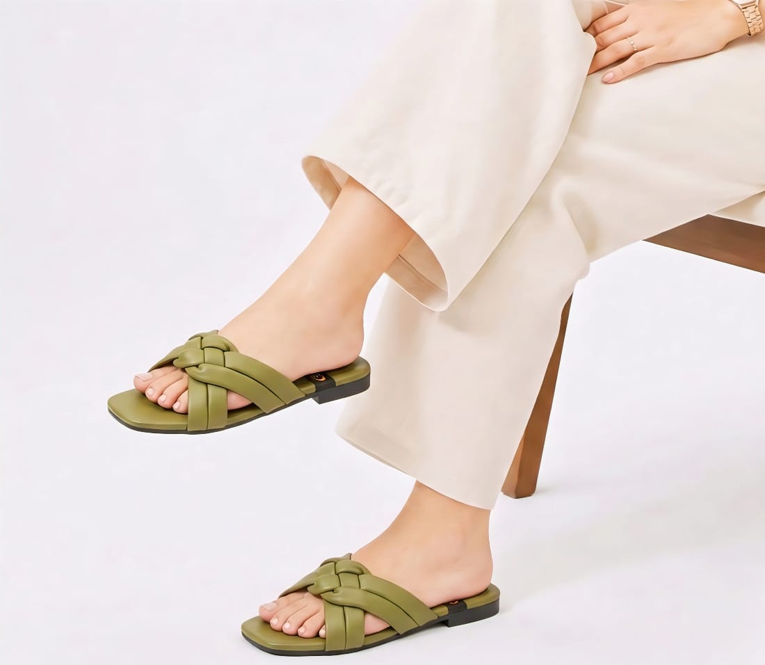 Ladies Stylish Low Heel Footwear – Elegant & Comfortable Eid Collection Shoes for Women