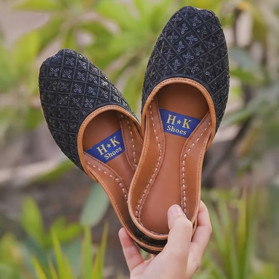 Stylish Eid khussa collection for girls