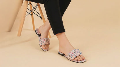 Stylish Flat Slippers Comfortable Daily Wear College University.